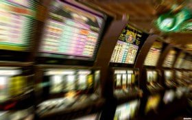 pet pkr Crash Games